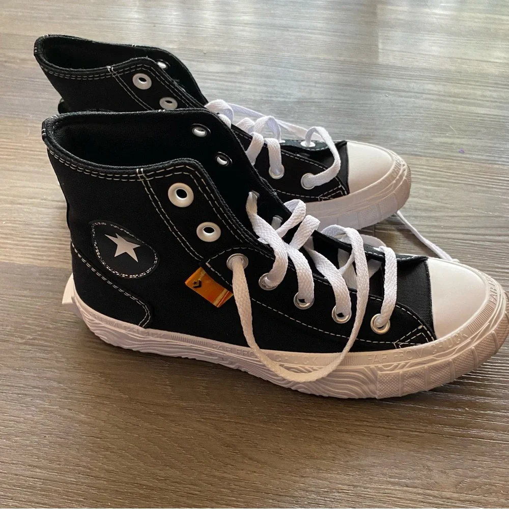 Converse Kids Black and White High-Tops